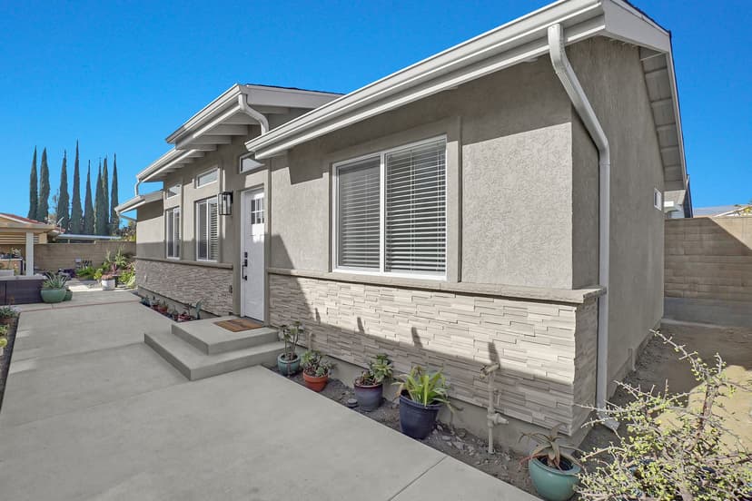 Thumbnail image of a property