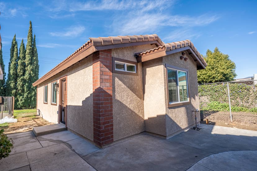 Thumbnail image of a property