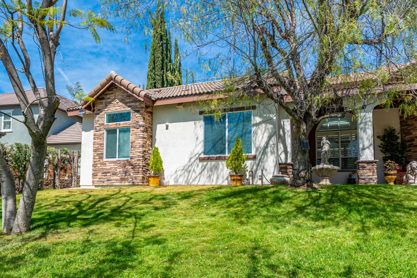 Thumbnail image of a property