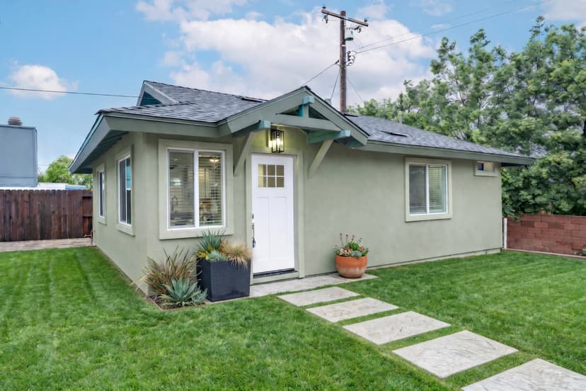 Thumbnail image of a property