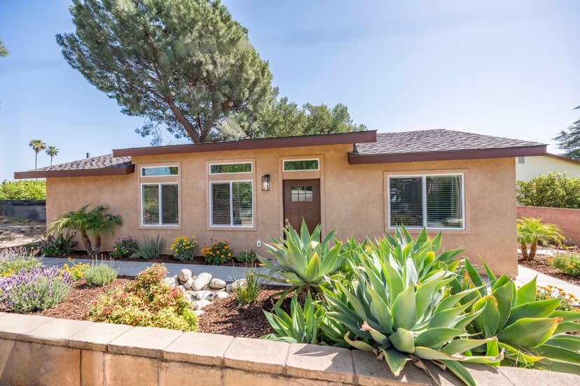 Thumbnail image of a property