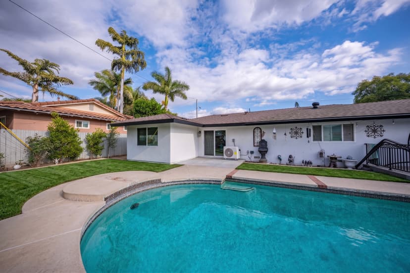 Thumbnail image of a property
