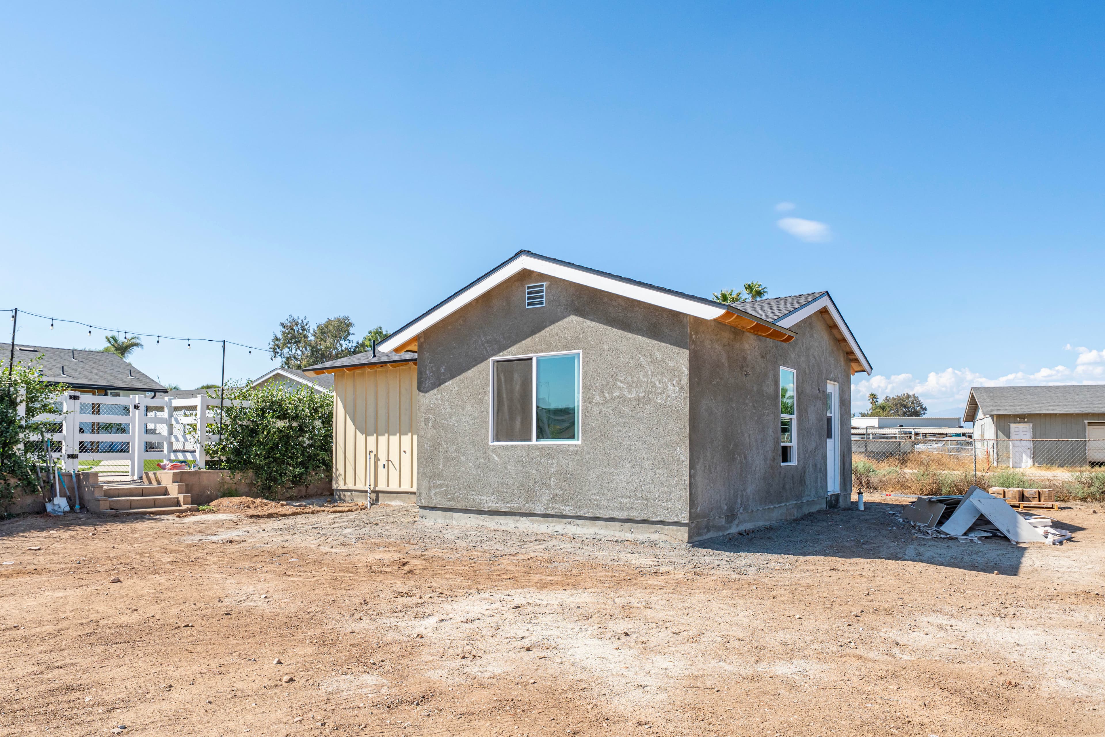 Interior & Exterior Finish