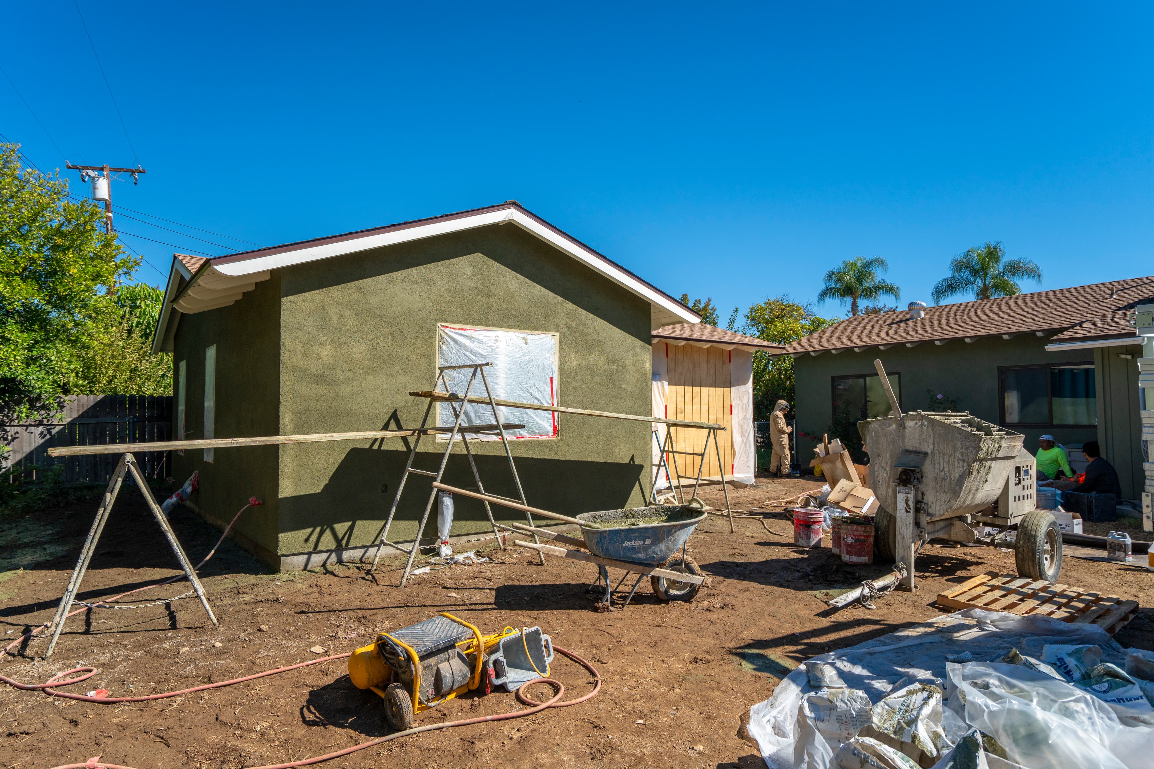 Interior & Exterior Finish