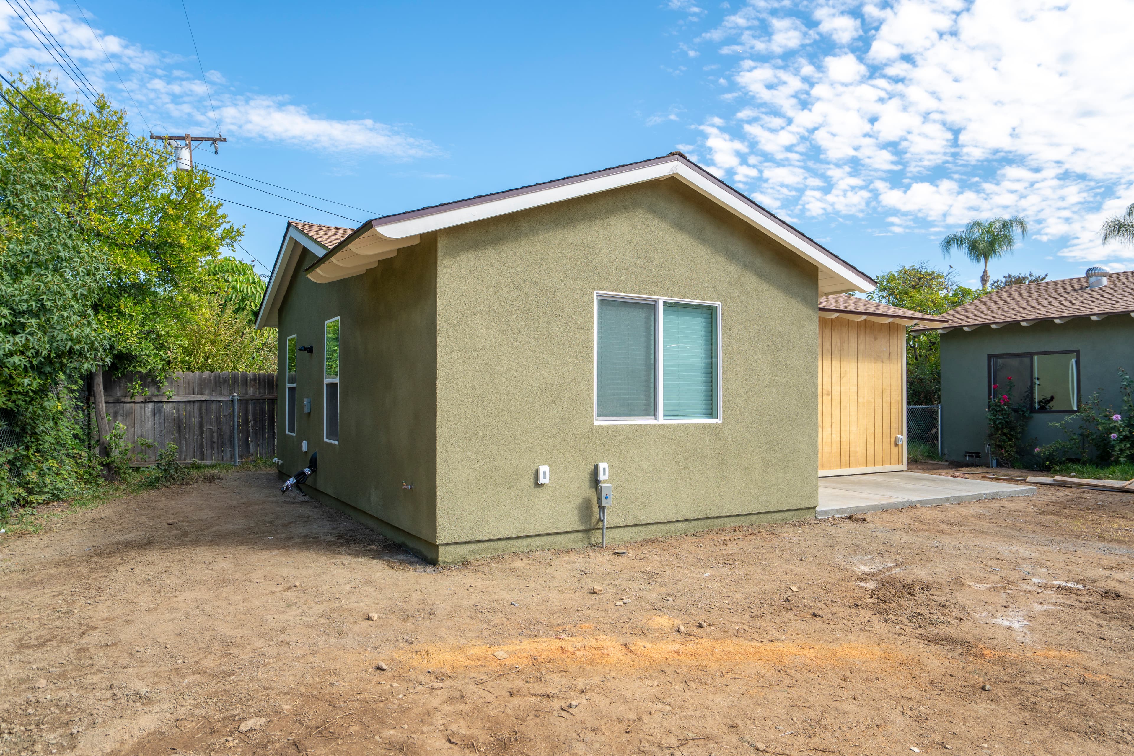 Cabinets & Countertops