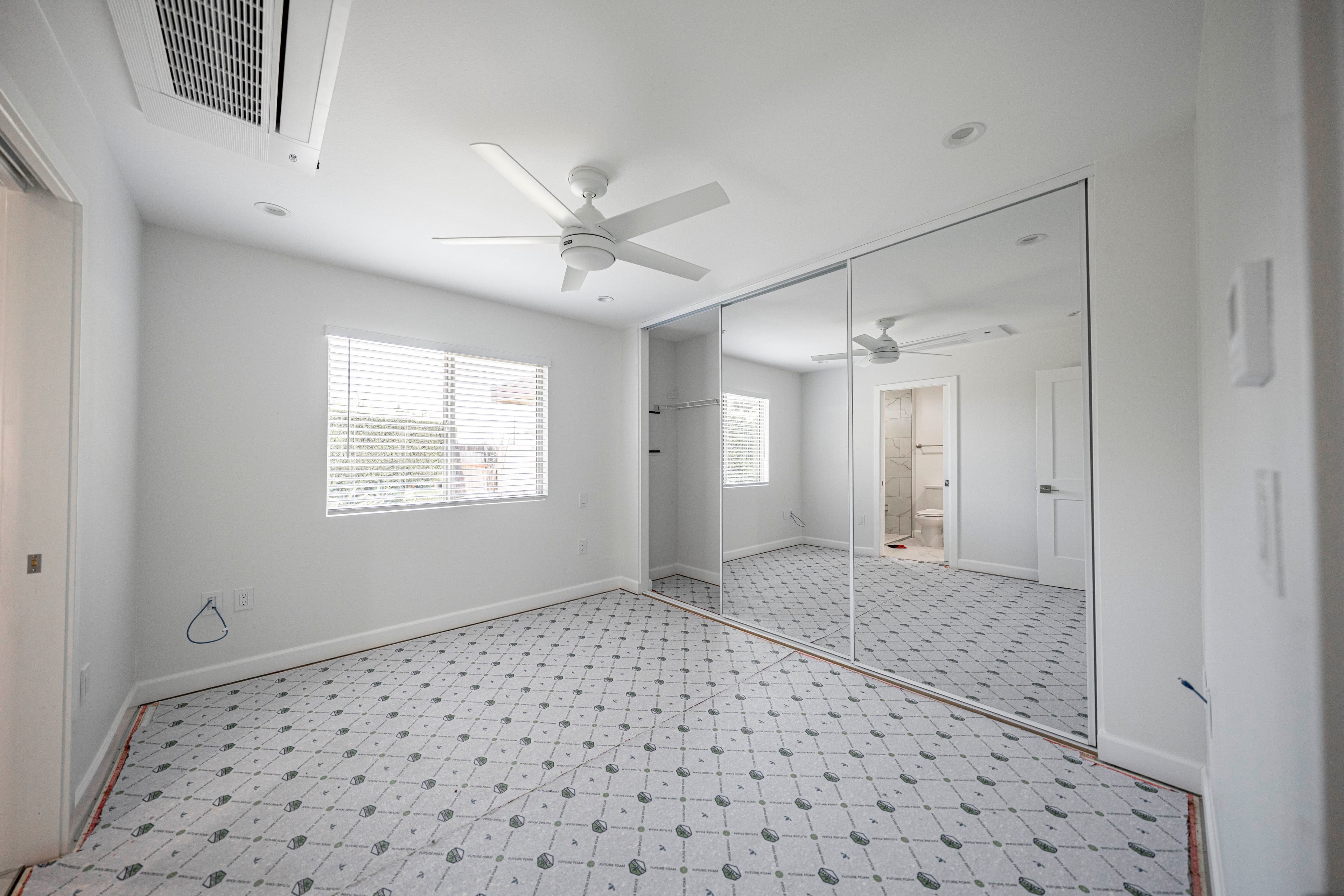 Cabinets & Countertops