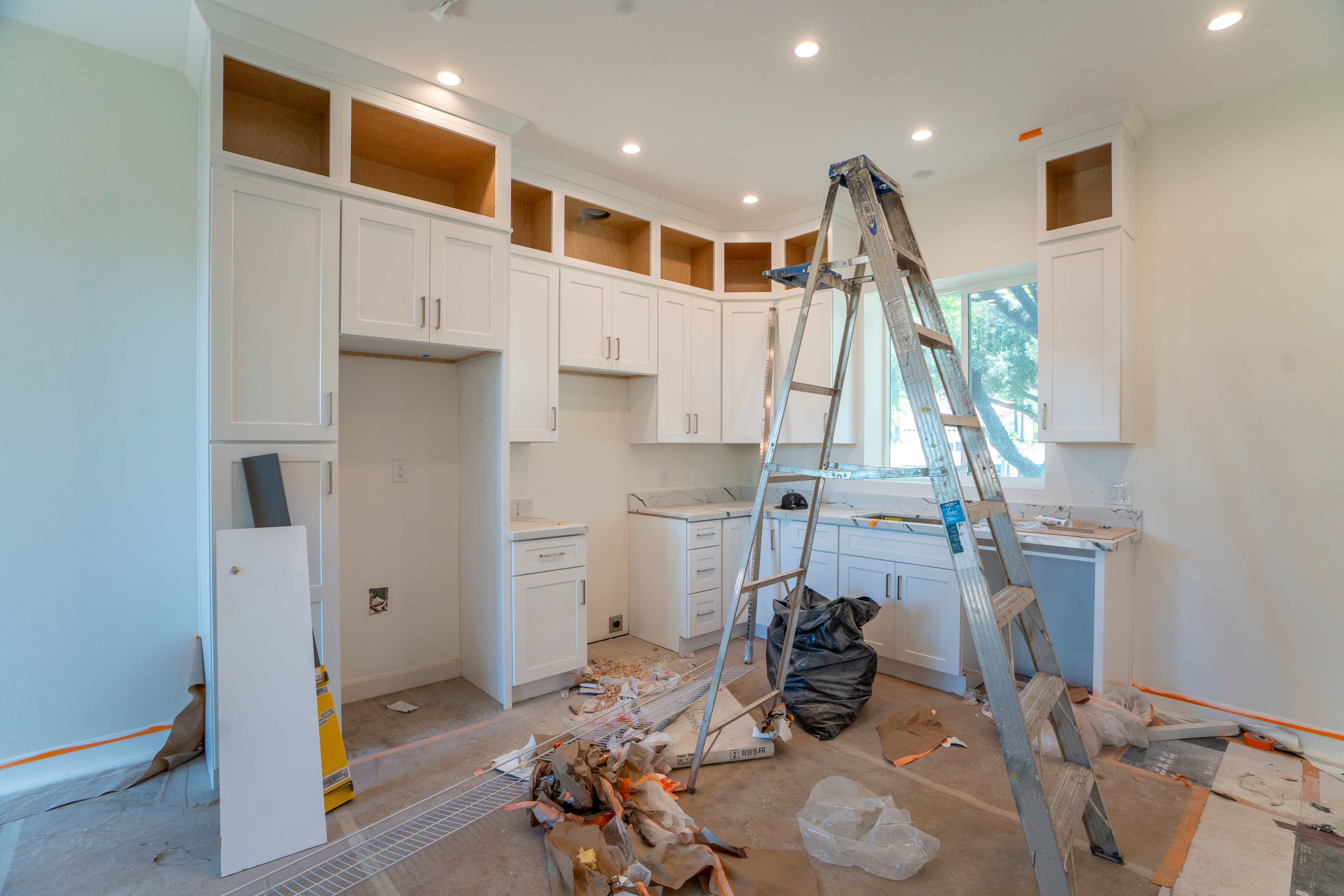 Cabinets & Countertops